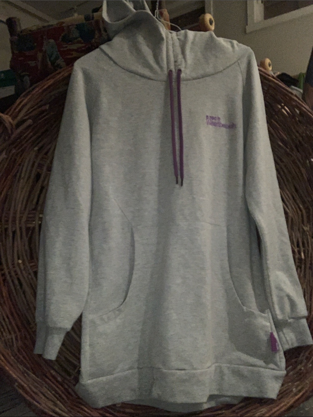 Westbeach. Women’s pullover sweater